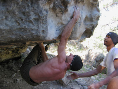 picture of bouldering at priest draw 